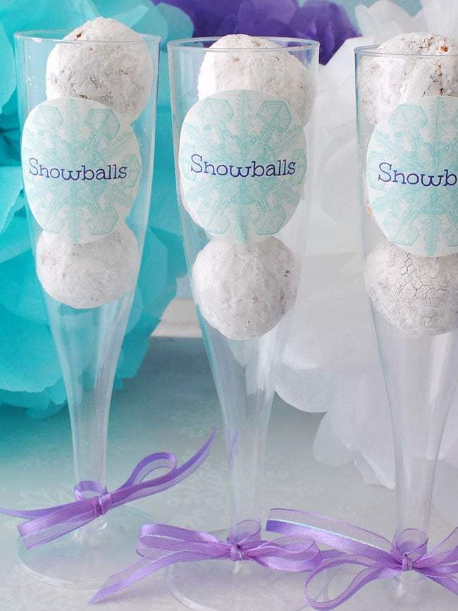 Snowball party favors for Frozen themed parties.