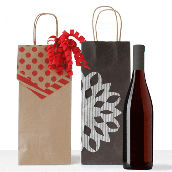 Make a last minute holiday gift wine gift bag