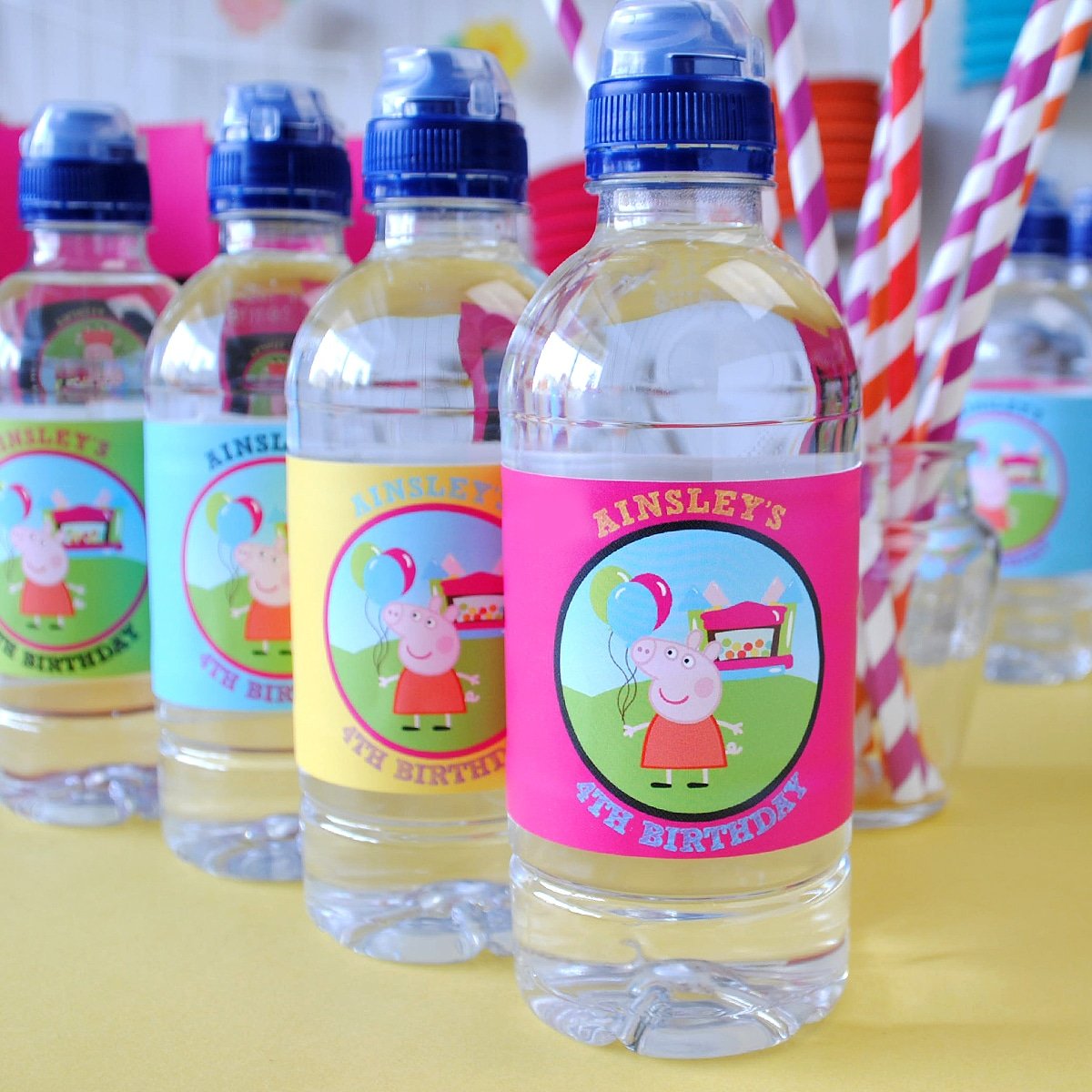 Peppa pig water bottle label. How to create character-themed birthday stickers like this.