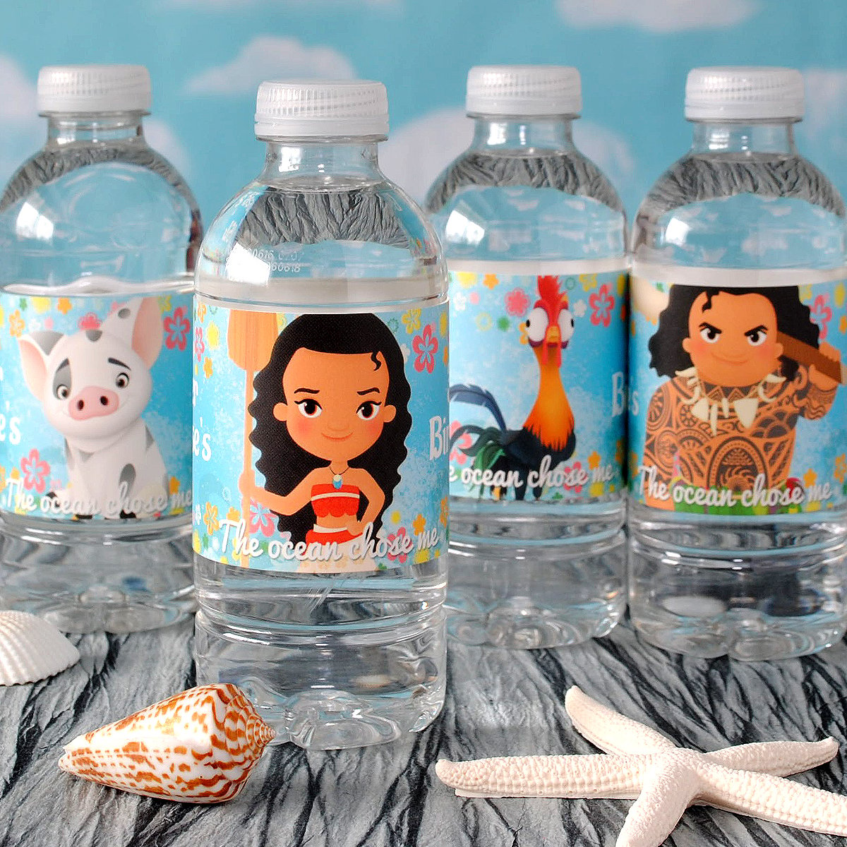 Create Moana water bottle labels using your own files.