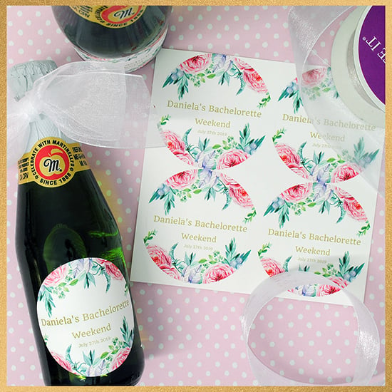 Circle stickers for a mini sparkling cider bottle. Create custom favors with your information on the label.