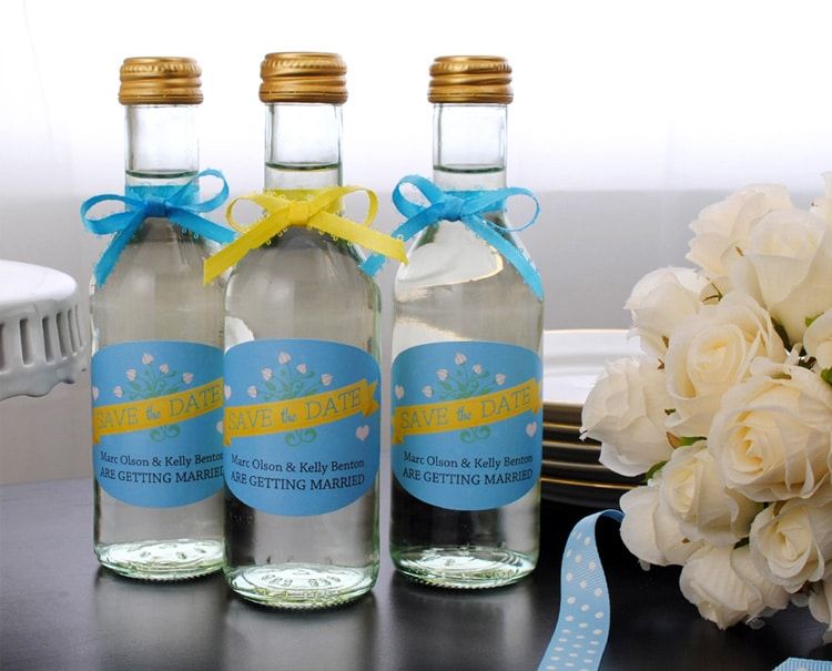 oval sticker wedding favors
